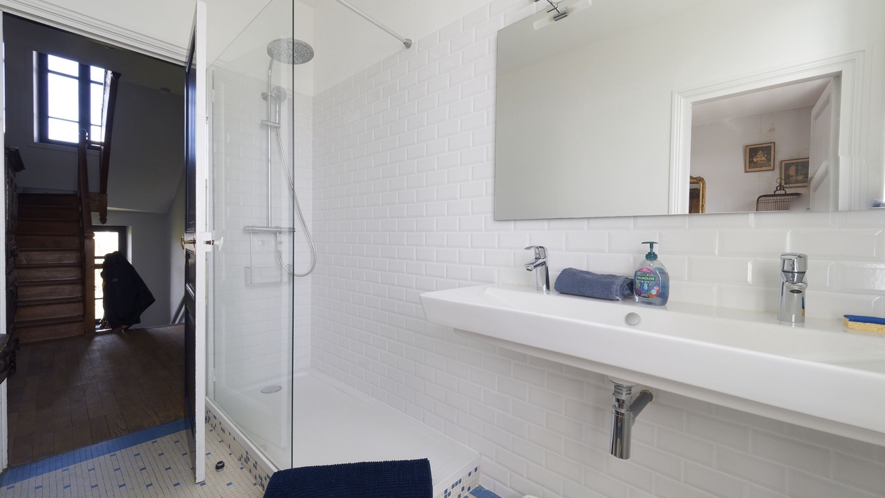 Photo of Bathroom in Saint-Briac-sur-Mer