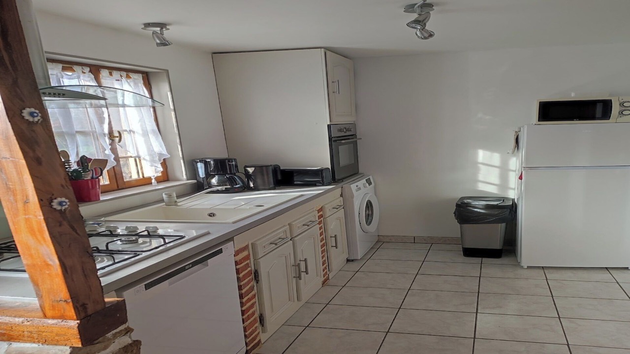 Photo of Kitchen in Longueil
