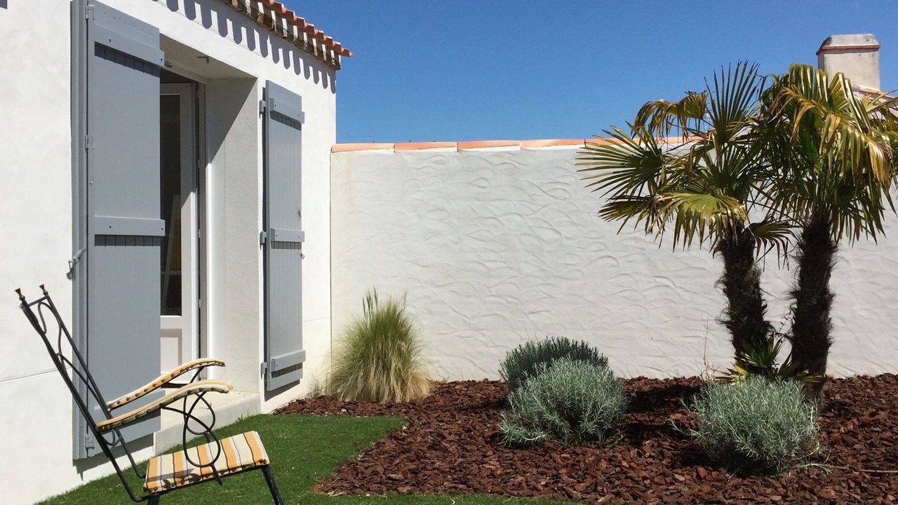 Photo of Patio Balcony in L'Epine