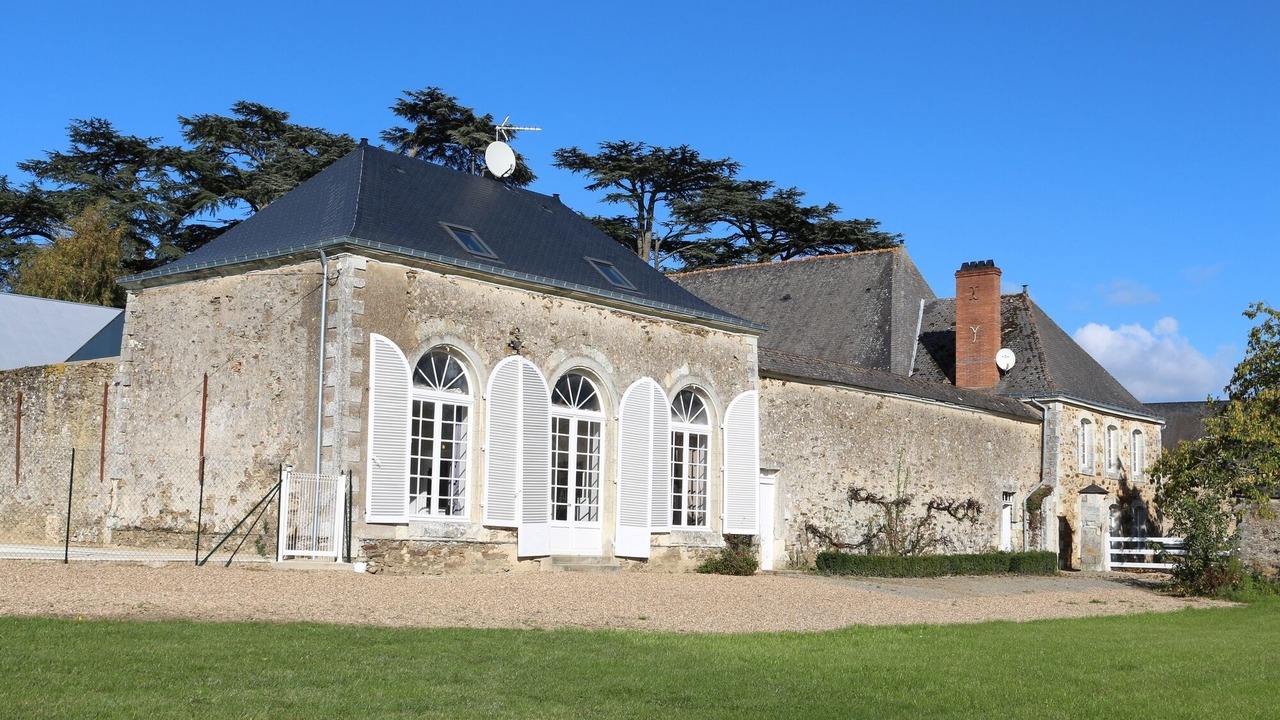 Photo of Outdoor in Longuefuye
