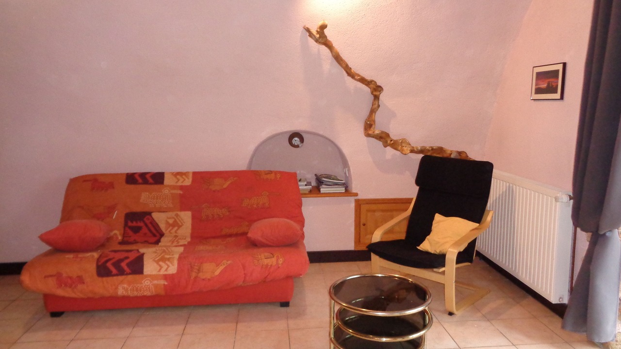Photo of Livingroom in Saint-Andre-de-Vezines