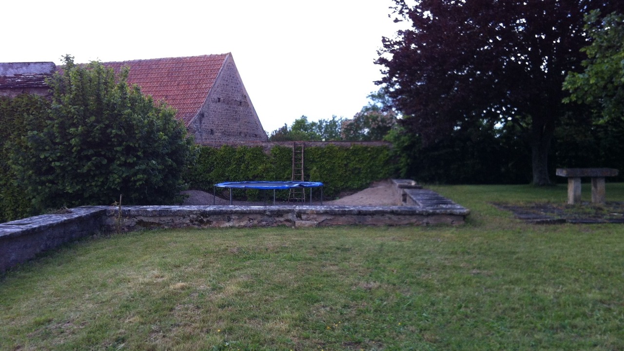 Photo of Outdoor in Toutry