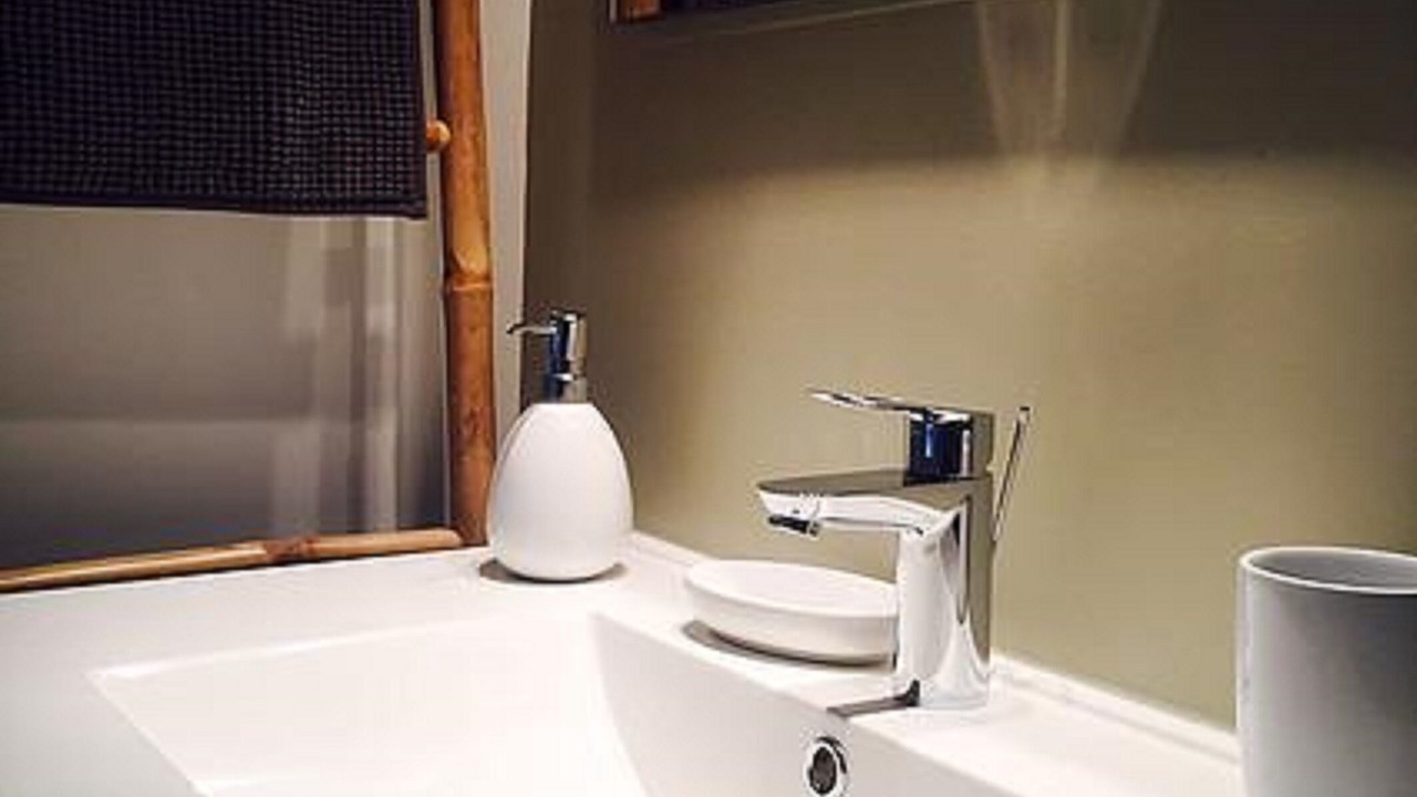 Photo of Bathroom in Sauvelade