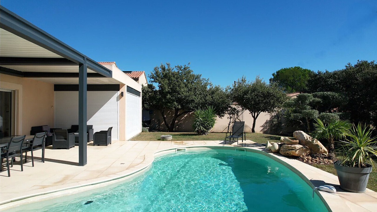 Photo of Outdoor in Aureille