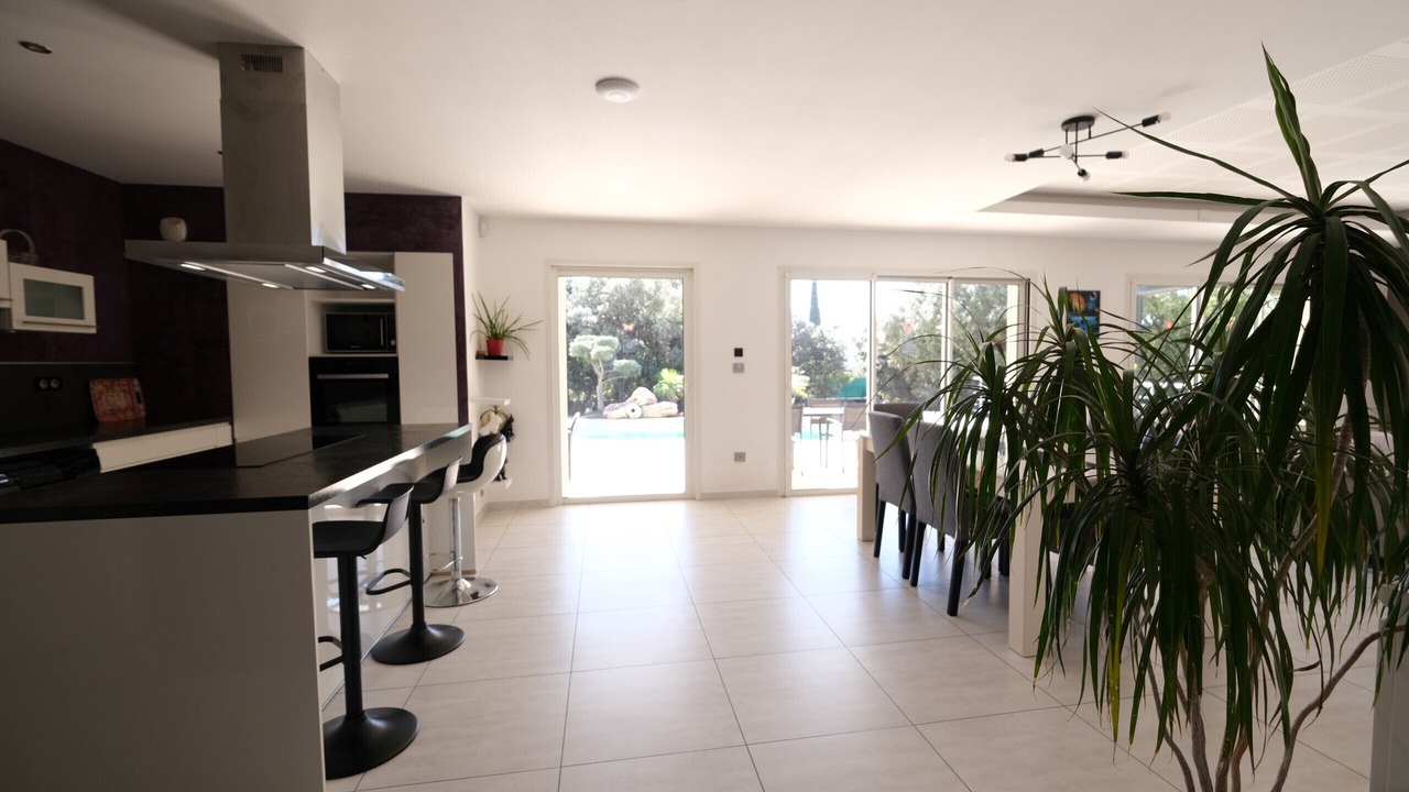 Photo of Kitchen in Aureille