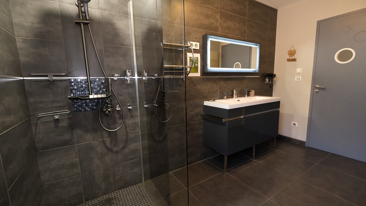 Photo of Bathroom in Aureille