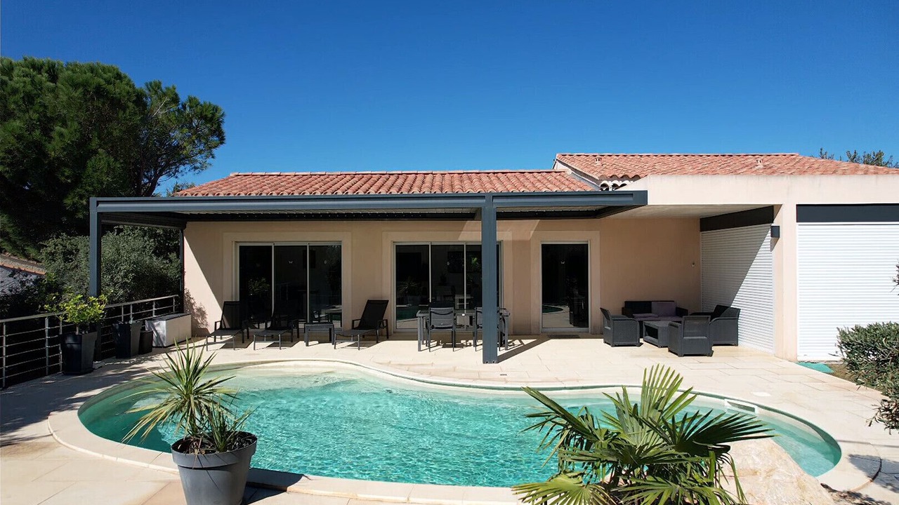 Photo of Outdoor in Aureille