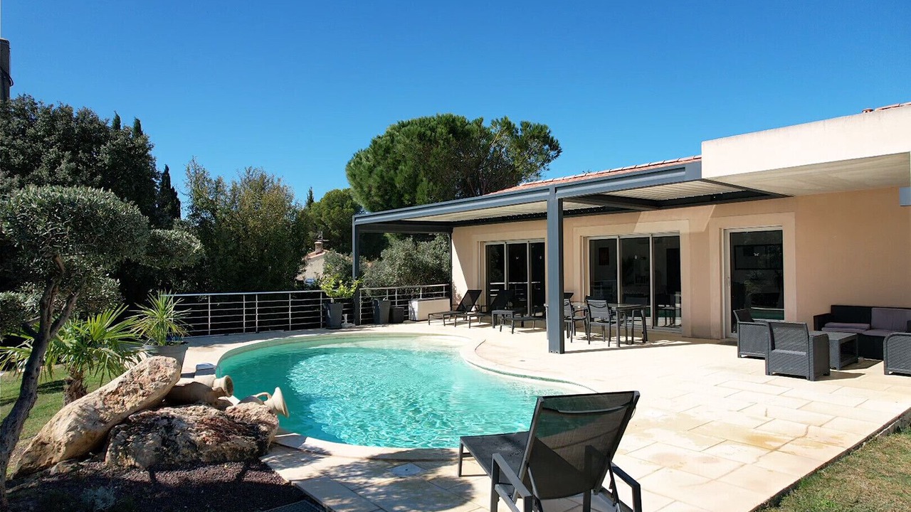 Photo of Outdoor in Aureille