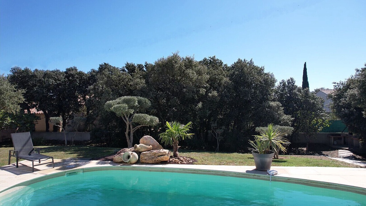 Photo of Outdoor in Aureille