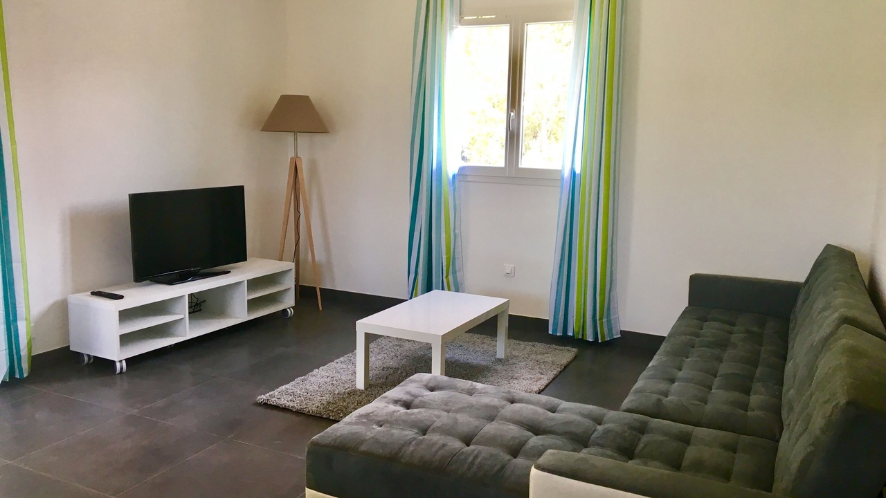 Photo of Livingroom in Santa-Maria-Poggio