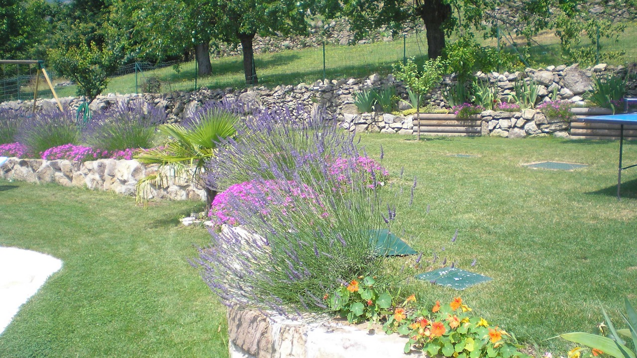 Photo of Outdoor in Laboule
