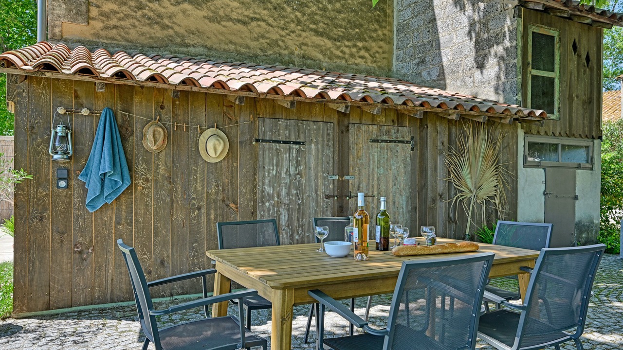 Photo of Outdoor in Beaucaire