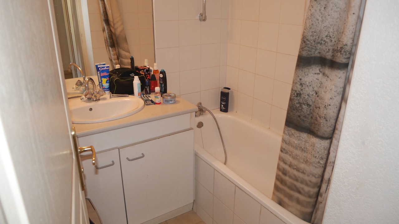 Photo of Bathroom in Les Hauts de Canet