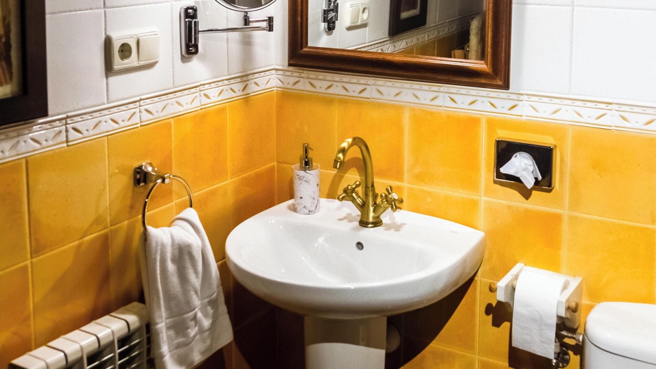 Photo of Bathroom in Incles