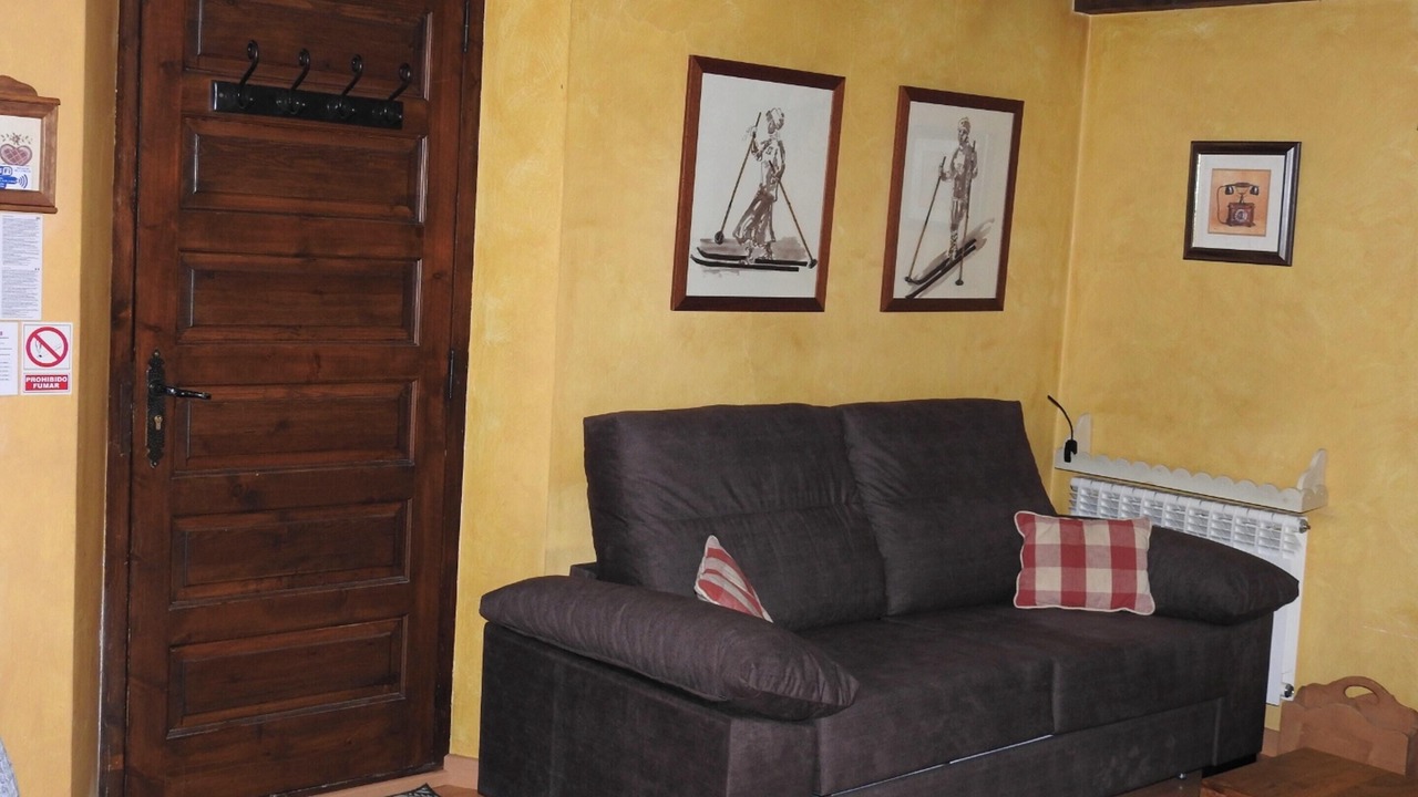 Photo of Livingroom in Incles