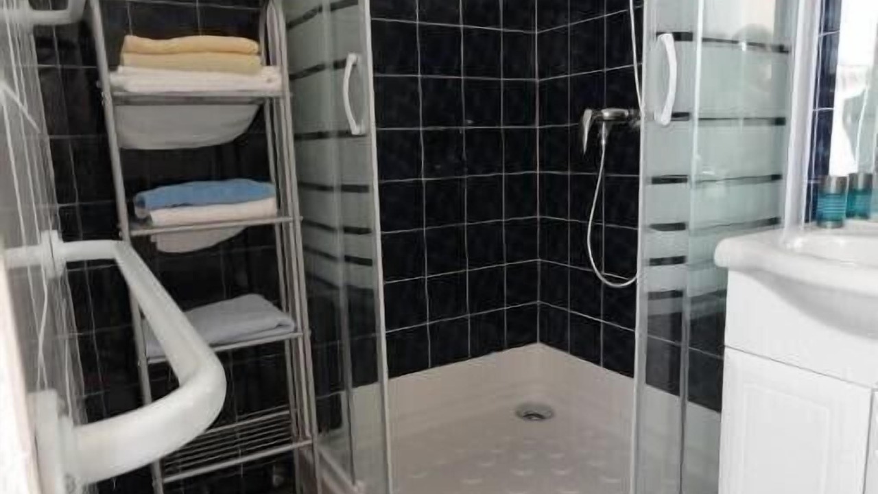 Photo of Bathroom in Le Barcares