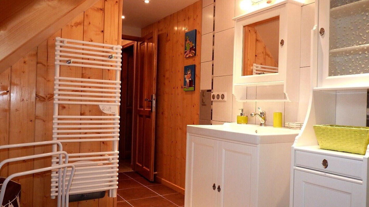 Photo of Bathroom in Bun
