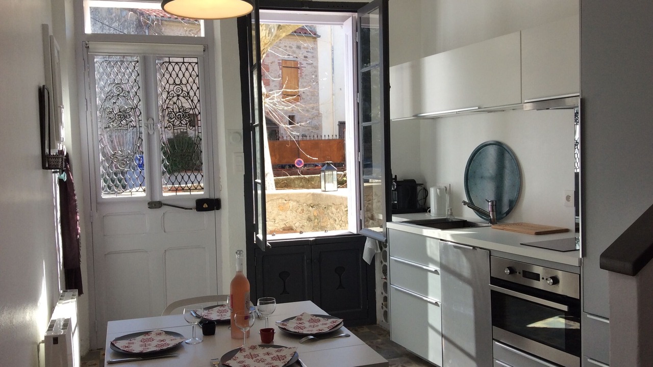 Photo of Kitchen in Laroque-des-Alberes