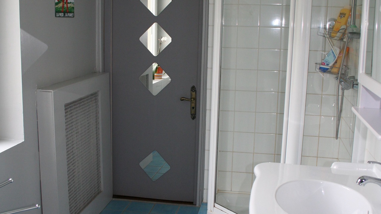 Photo of Bathroom in Maison-Ponthieu