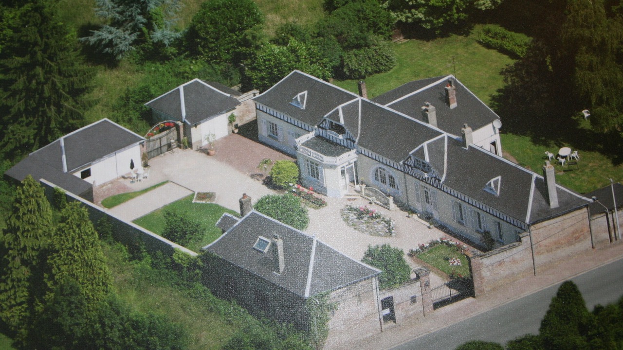 Photo of Others in Maison-Ponthieu