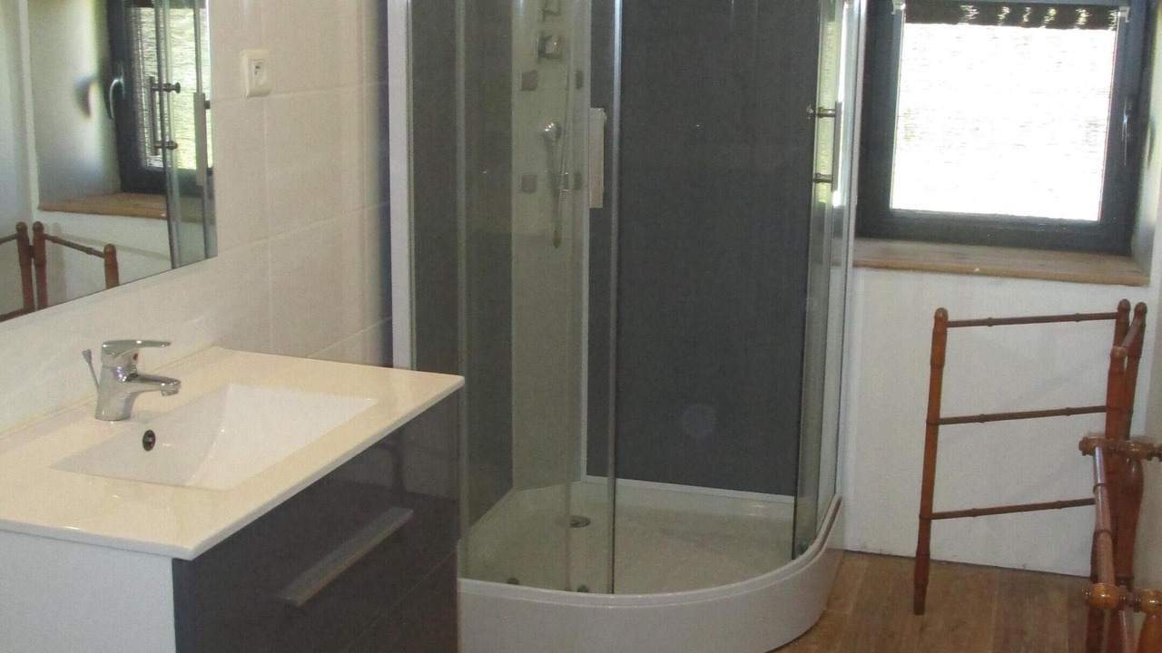 Photo of Bathroom in Salles-d'Aude