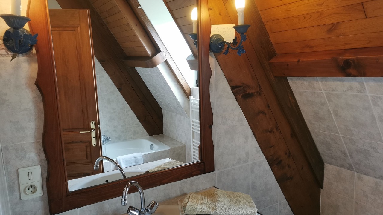 Photo of Bathroom in Beynac-et-Cazenac