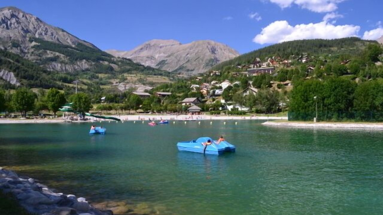 Photo of Others in Allos