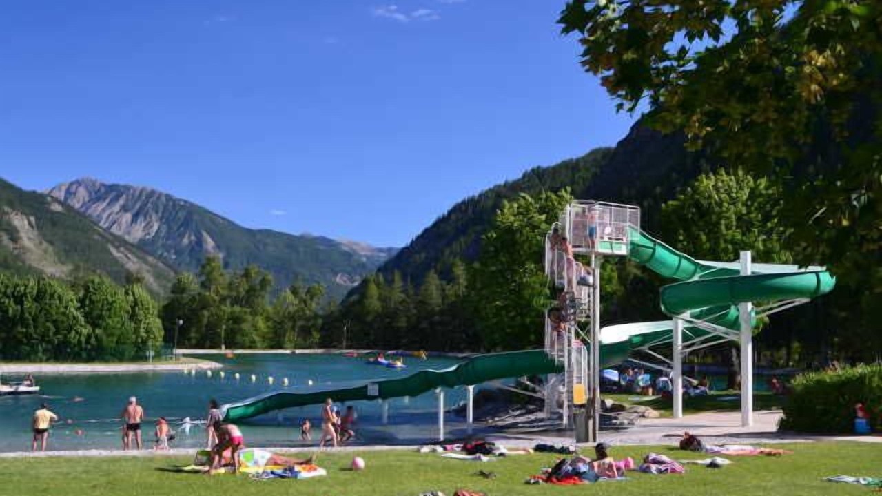 Photo of Others in Allos