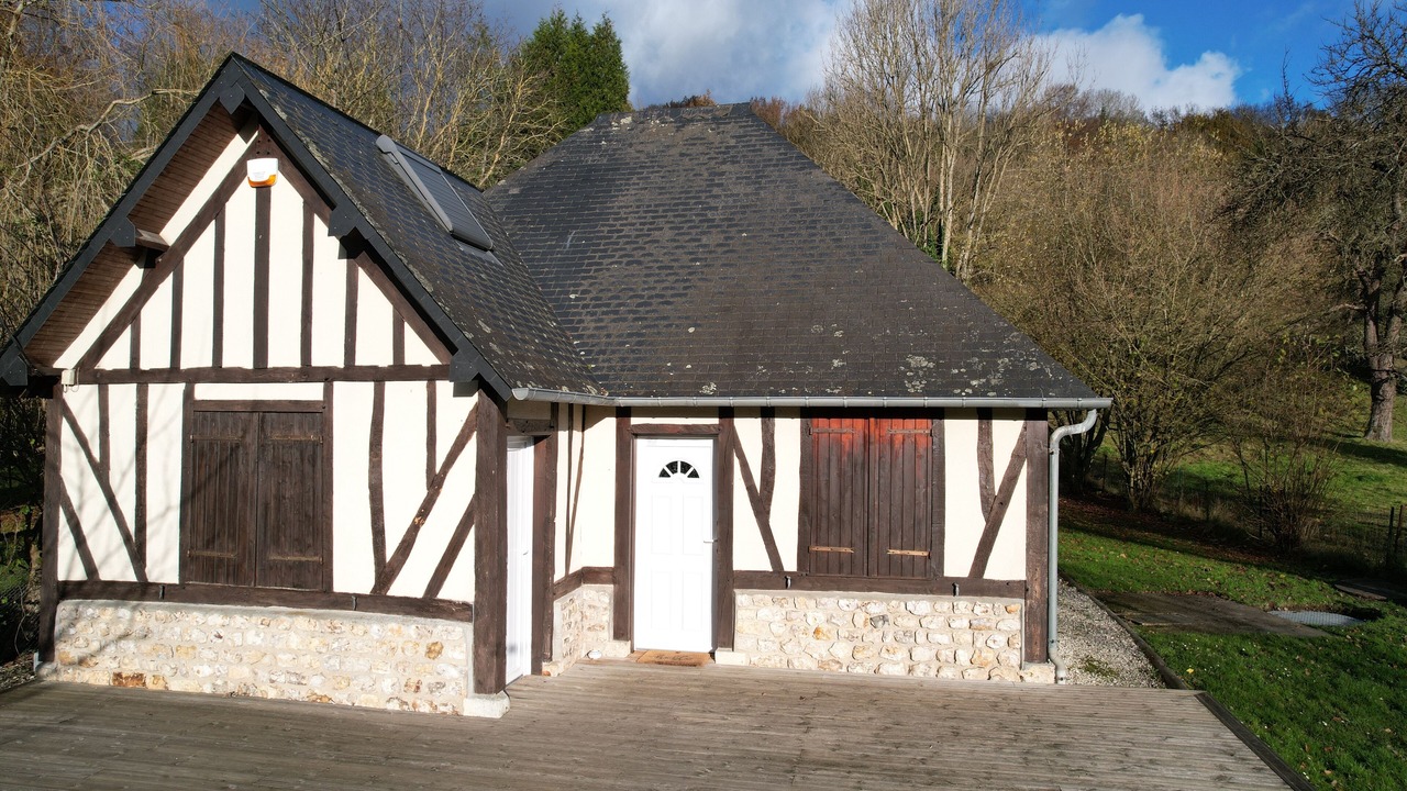 Photo of Outdoor in Fiquefleur-Equainville