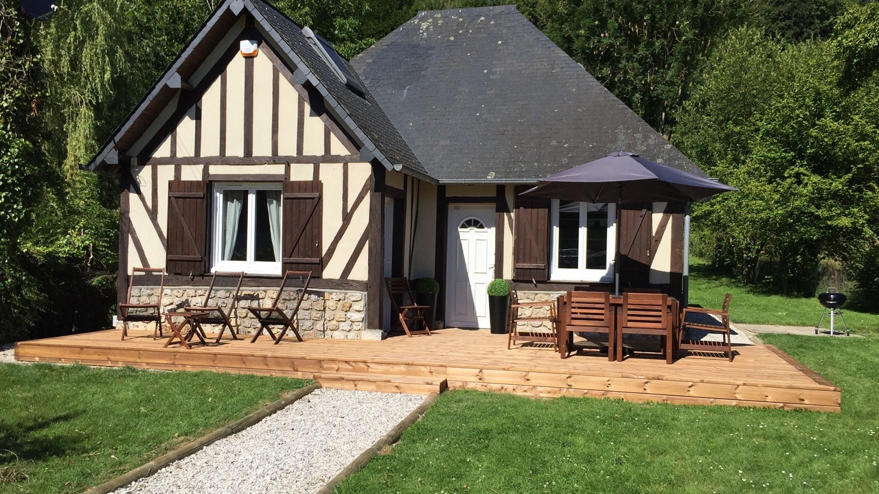 Photo of Outdoor in Fiquefleur-Equainville
