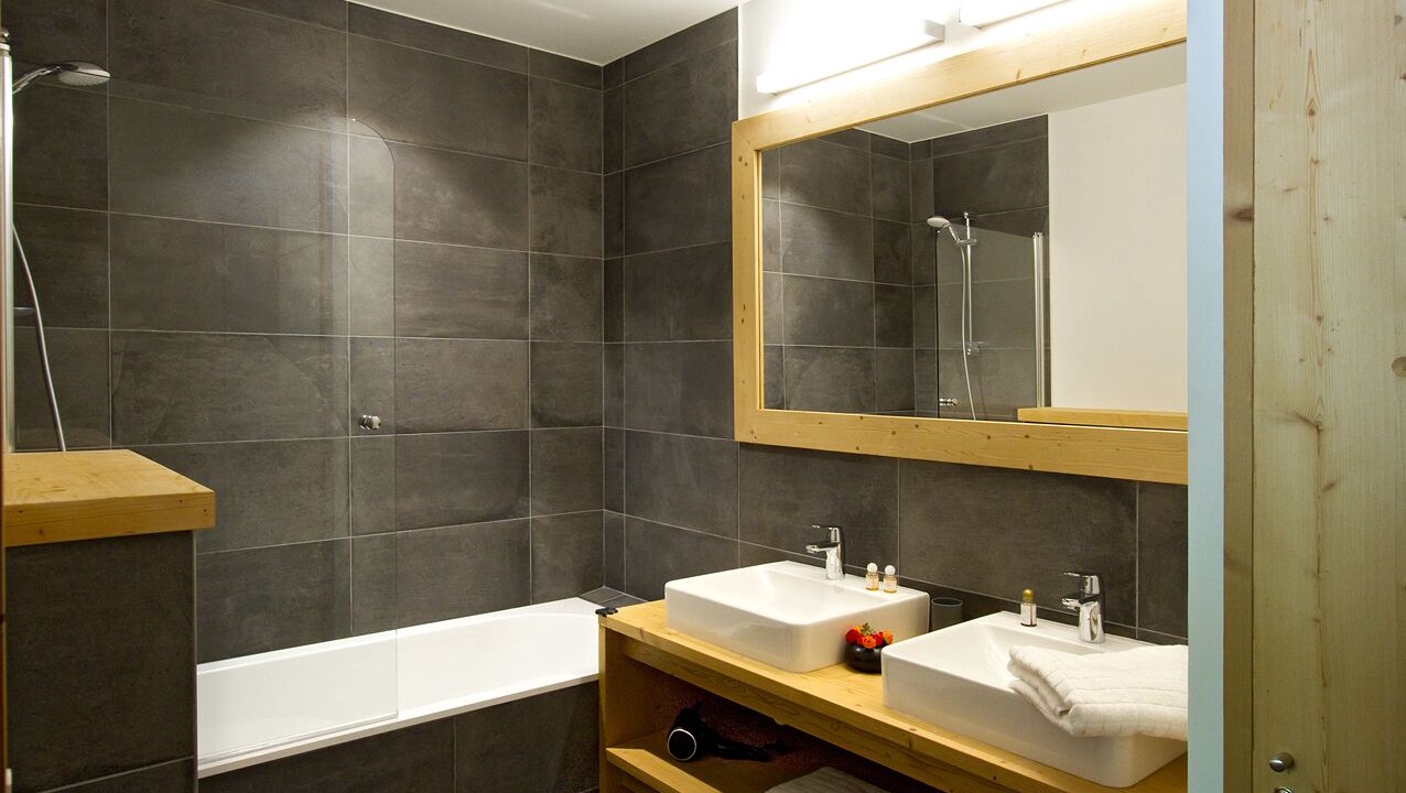 Photo of Bathroom in Mont-de-Lans