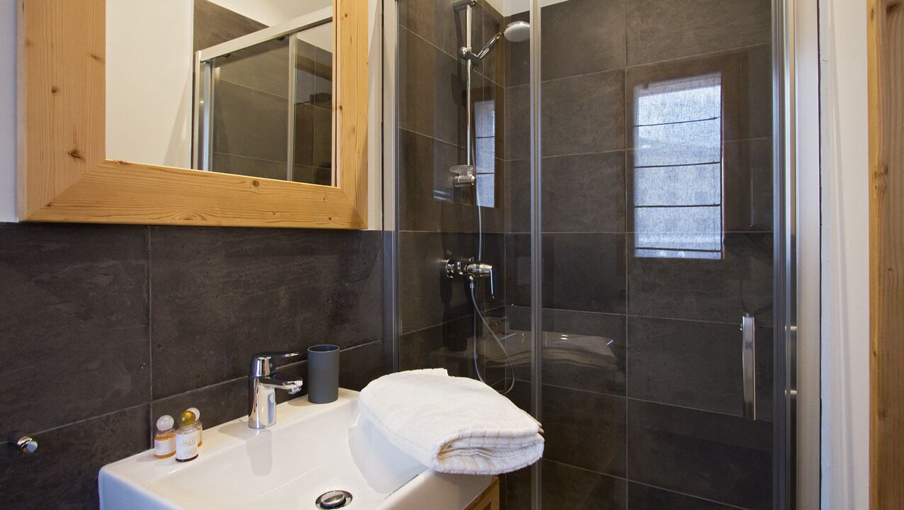 Photo of Bathroom in Mont-de-Lans