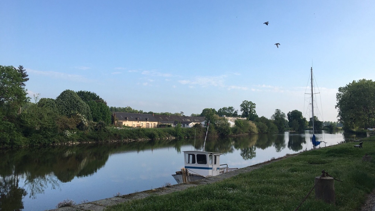 Photo of Others in Redon