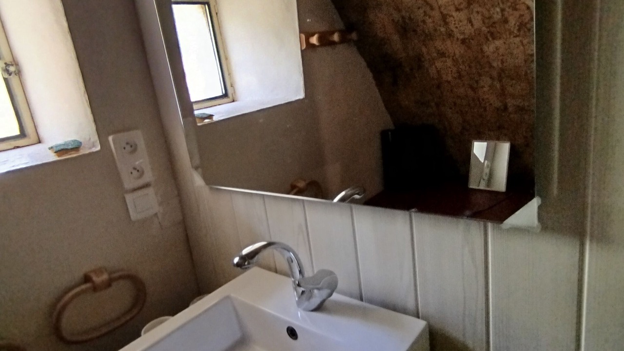 Photo of Bathroom in Mas-Saint-Chely