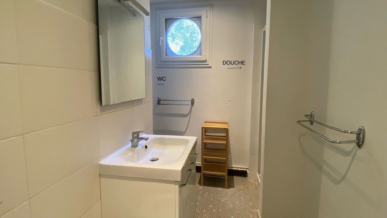 Photo of Bathroom in Pornic