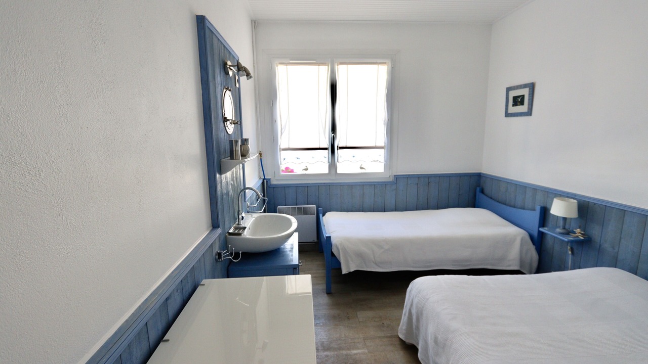Photo of Bedroom in Notre-Dame-de-Monts