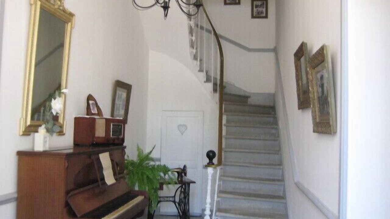 Photo of Others in Pomerols