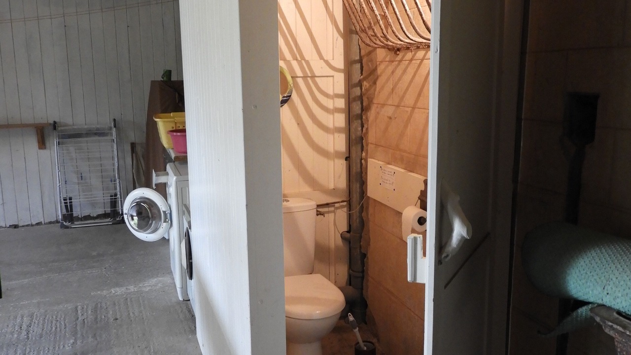 Photo of Bathroom in Irodouer