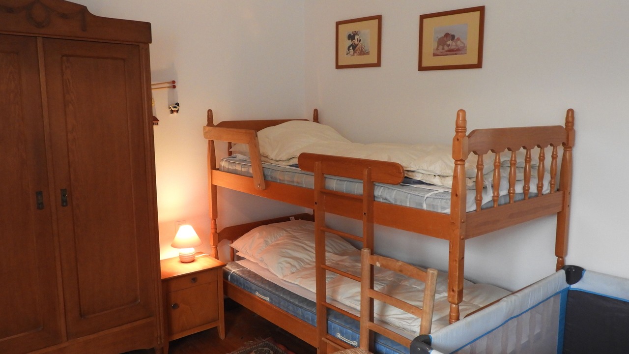 Photo of Bedroom in Irodouer