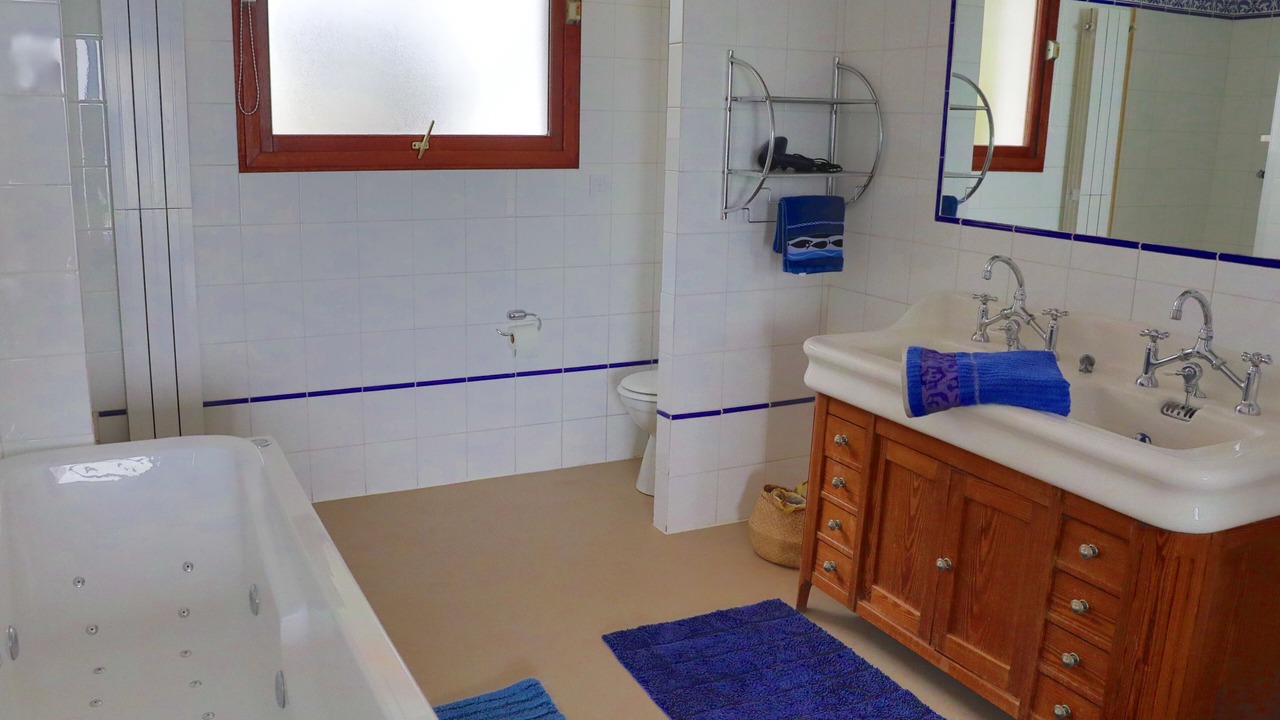 Photo of Bathroom in La Turballe