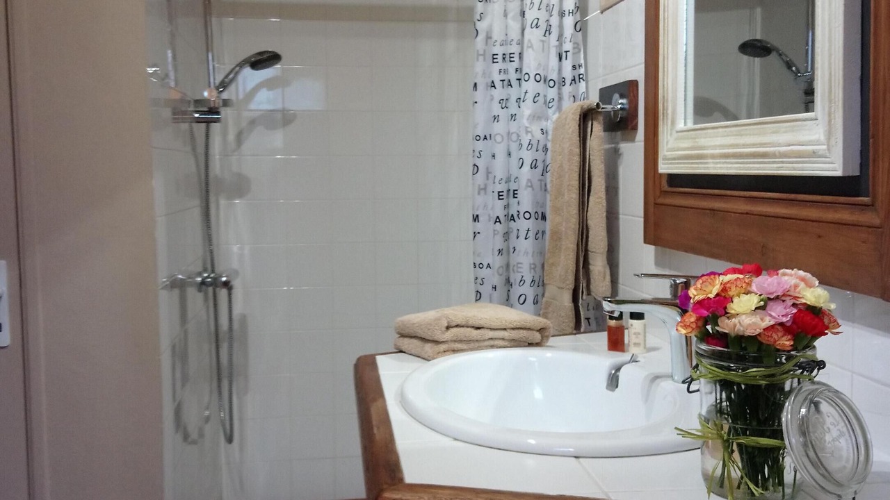 Photo of Bathroom in Pommevic