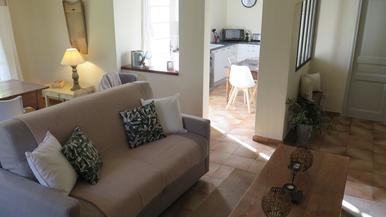 Photo of Livingroom in Apt