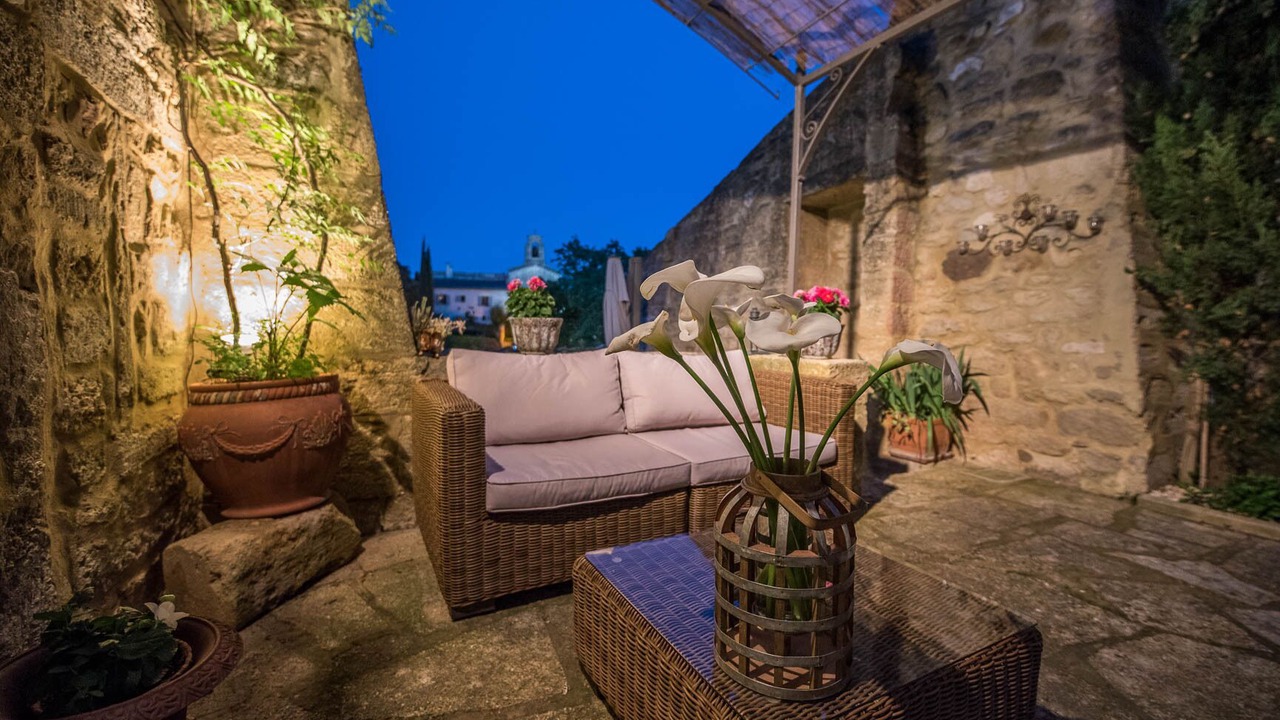 Photo of Patio Balcony in Saint-Siffret