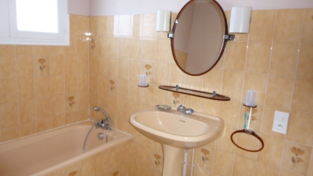 Photo of Bathroom in Audenge
