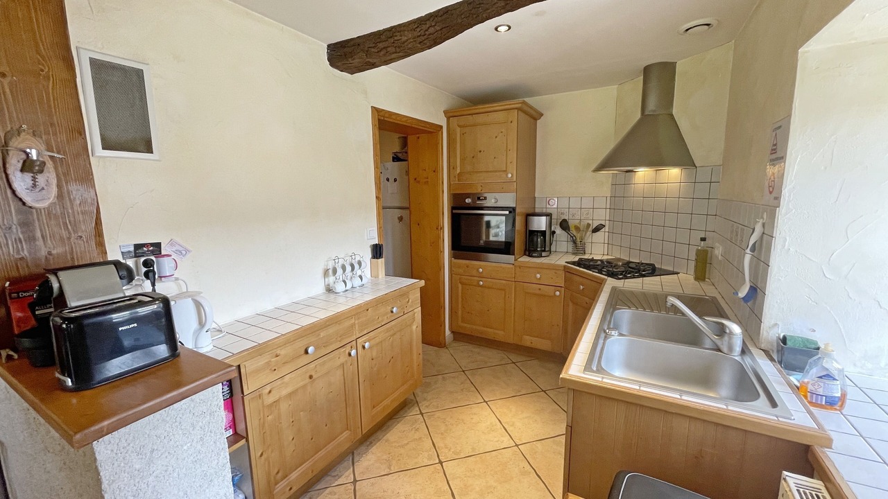 Photo of Kitchen in Saint-Jacques-des-Blats