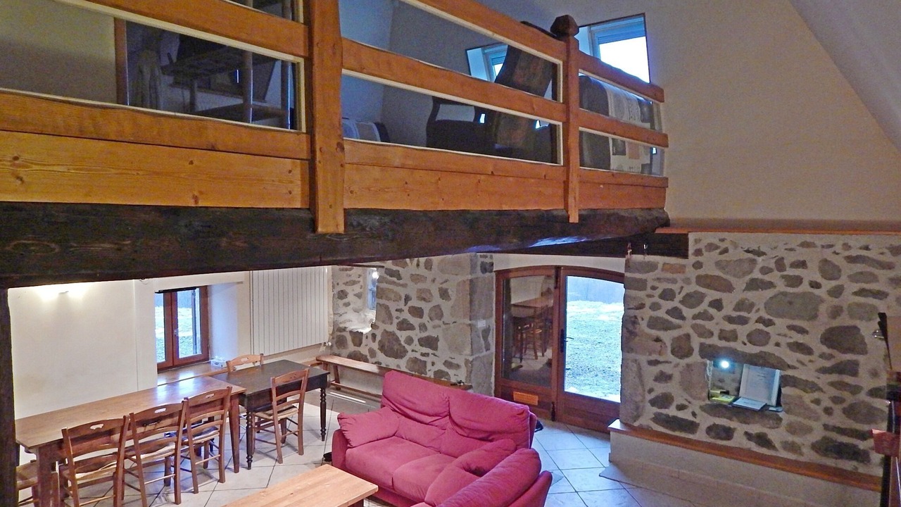 Photo of Livingroom in Saint-Jacques-des-Blats