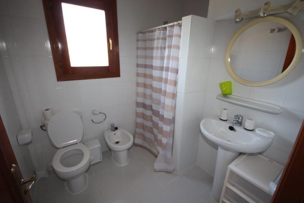 Photo of Bathroom in Pego