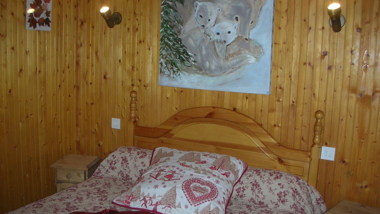 Photo of Bedroom in Pyrenees 2000