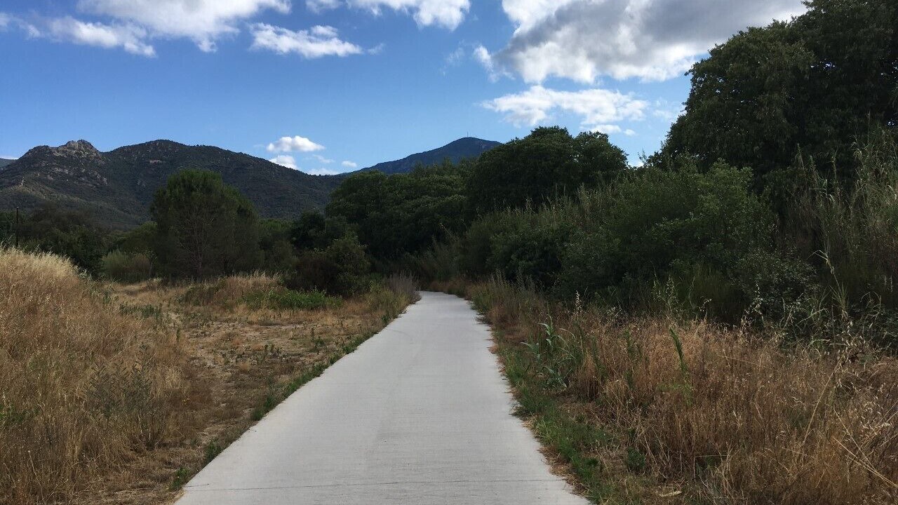 Photo of Outdoor in Saint-Genis