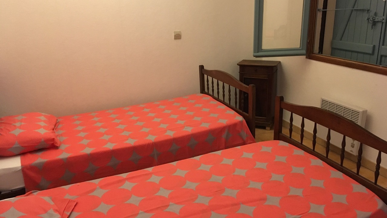 Photo of Bedroom in Saint-Genis